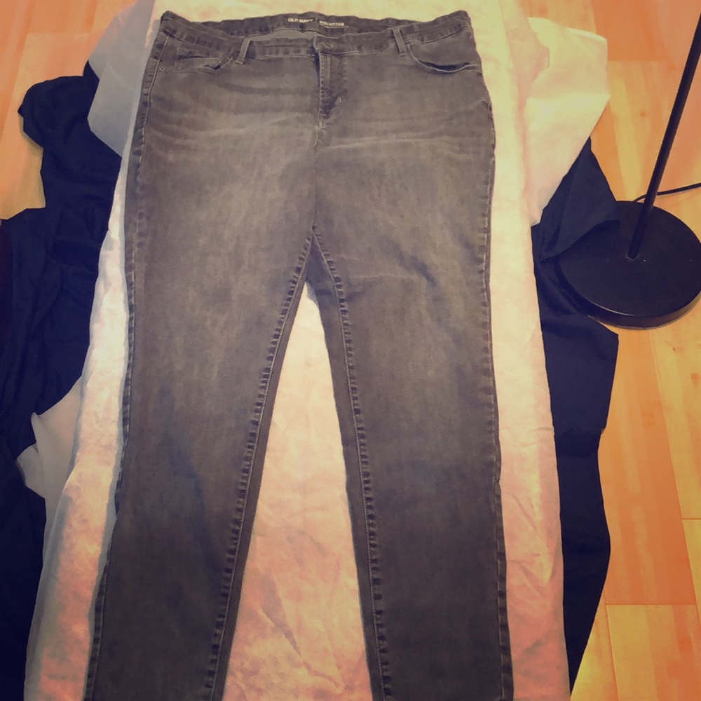 Old Navy grey Rockstar jeans